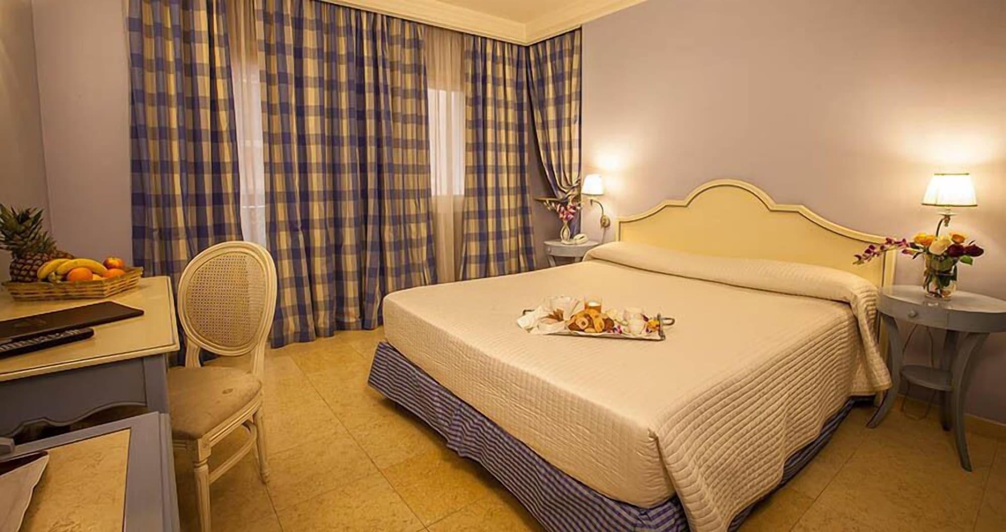 Palace Hotel Vieste Esterno foto