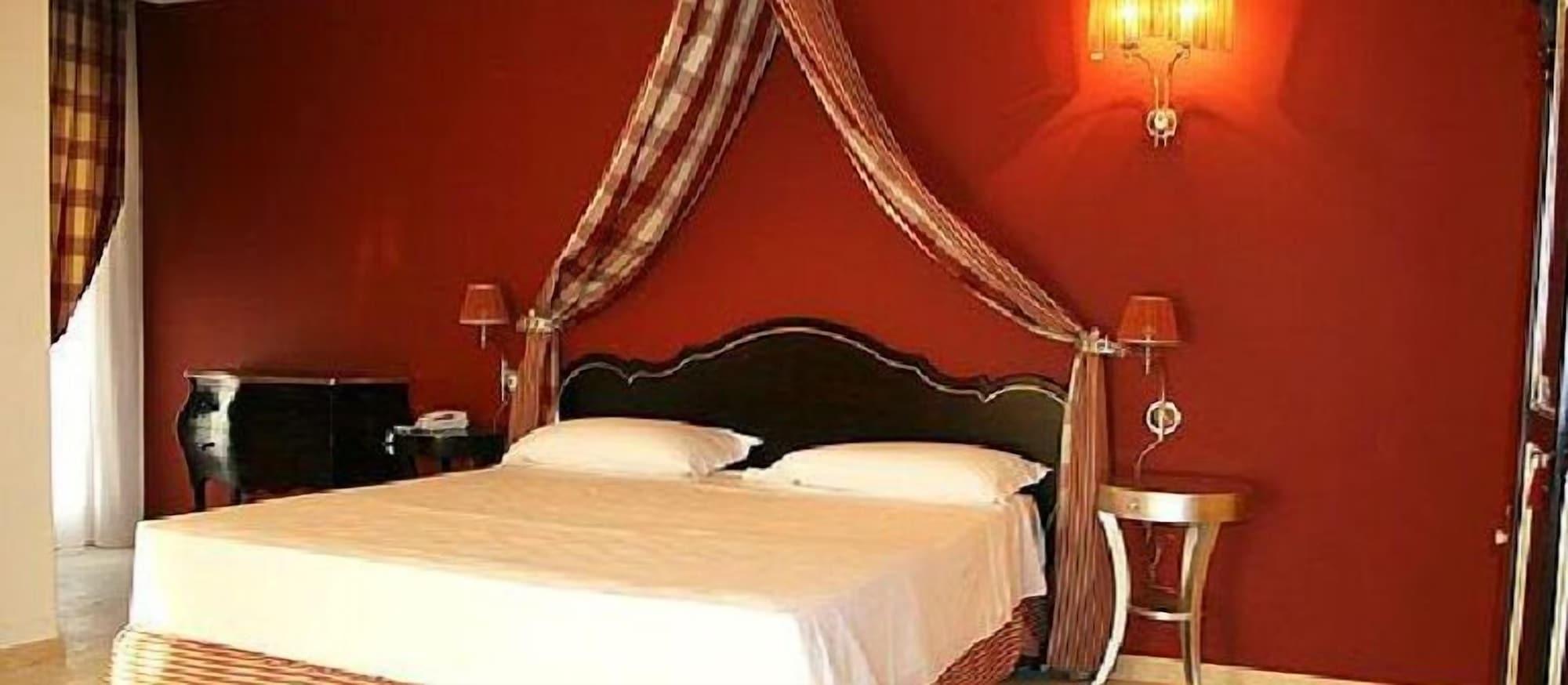 Palace Hotel Vieste Esterno foto